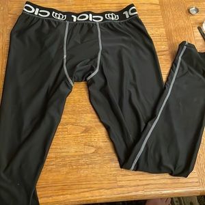 Men’s athletic leggings